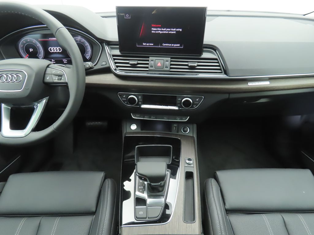 2025 Audi Q5 e Premium Plus 14