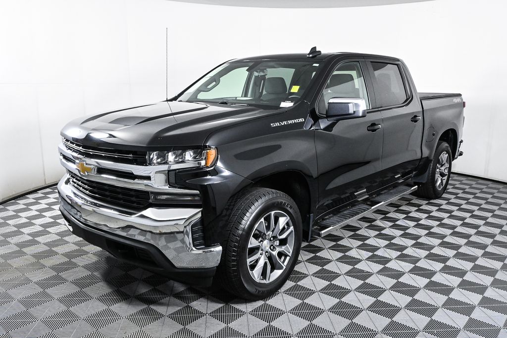 2021 Chevrolet Silverado 1500 LT 3