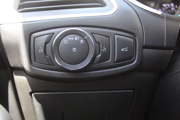 Used Car 2017 Ford Edge  Titanium For Sale Under $10,000 In Georgetown, Texas