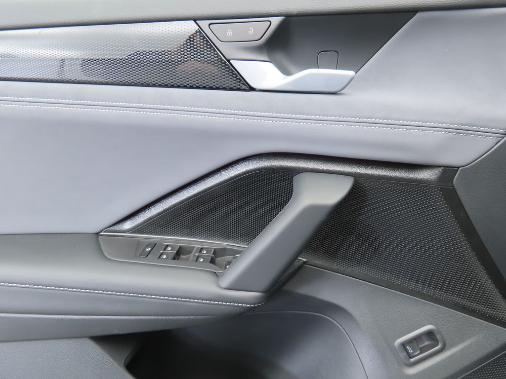 Thumbnail: 2026 Volkswagen Tiguan - 23