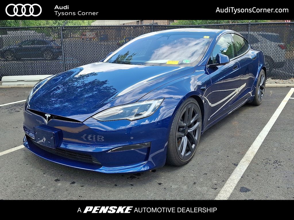 Thumbnail: 2023 Tesla Model S - 1