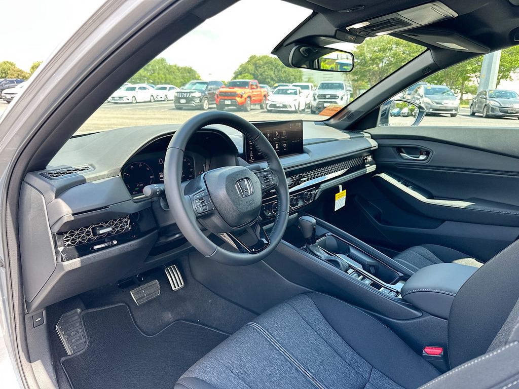 Thumbnail: 2025 Honda Accord - 8