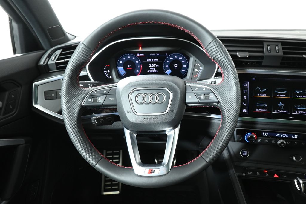 2025 Audi Q3  14