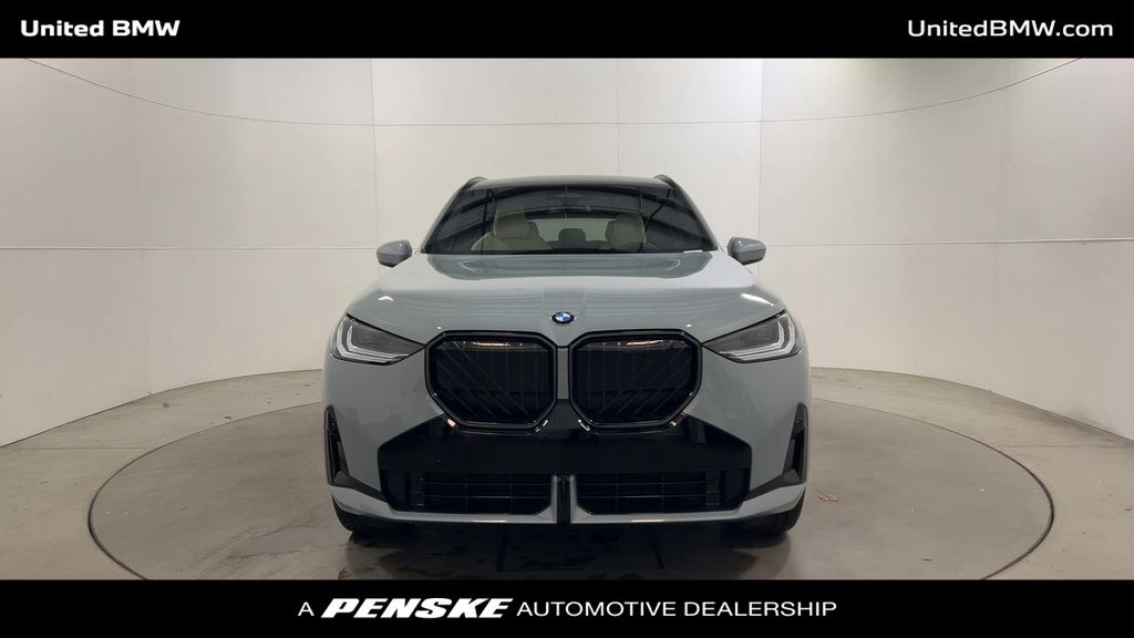 Thumbnail: 2026 BMW X3 - 3