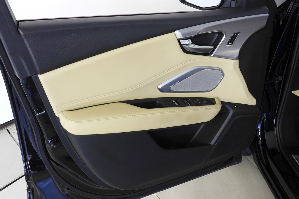 Thumbnail: 2022 Acura RDX - 11