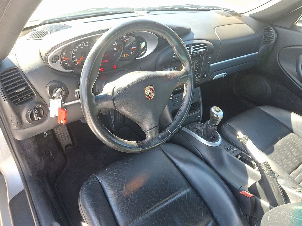2004 Porsche 911 Carrera 4S 4