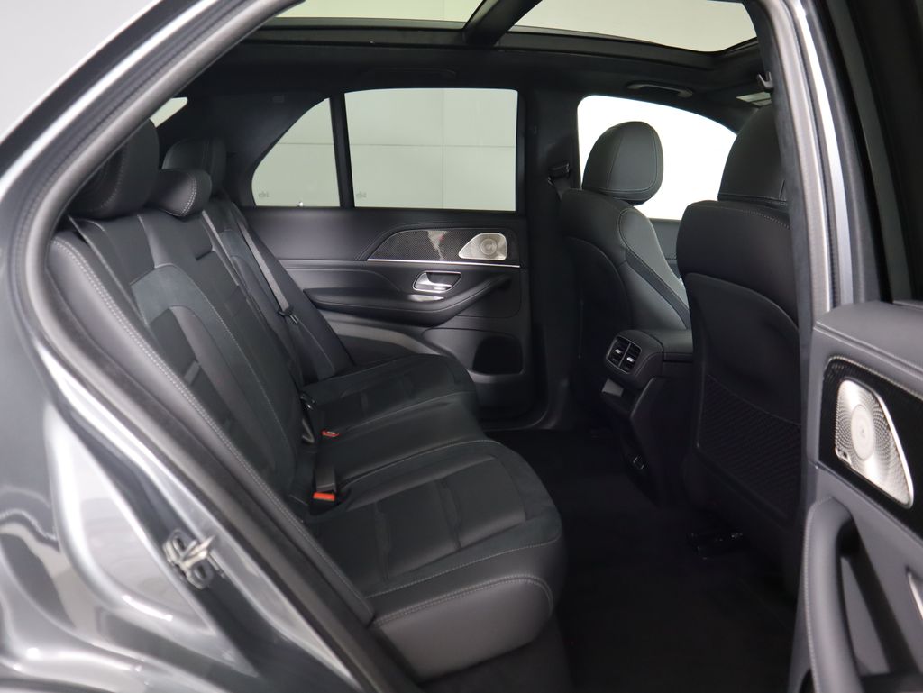 Thumbnail: 2026 Mercedes-Benz GLE - 24