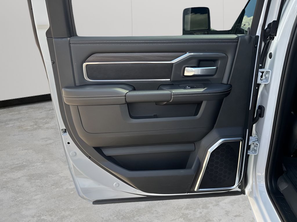 New Car 2025 Ram 2500  Laramie For Sale Under $80,000 In Austin, Texas