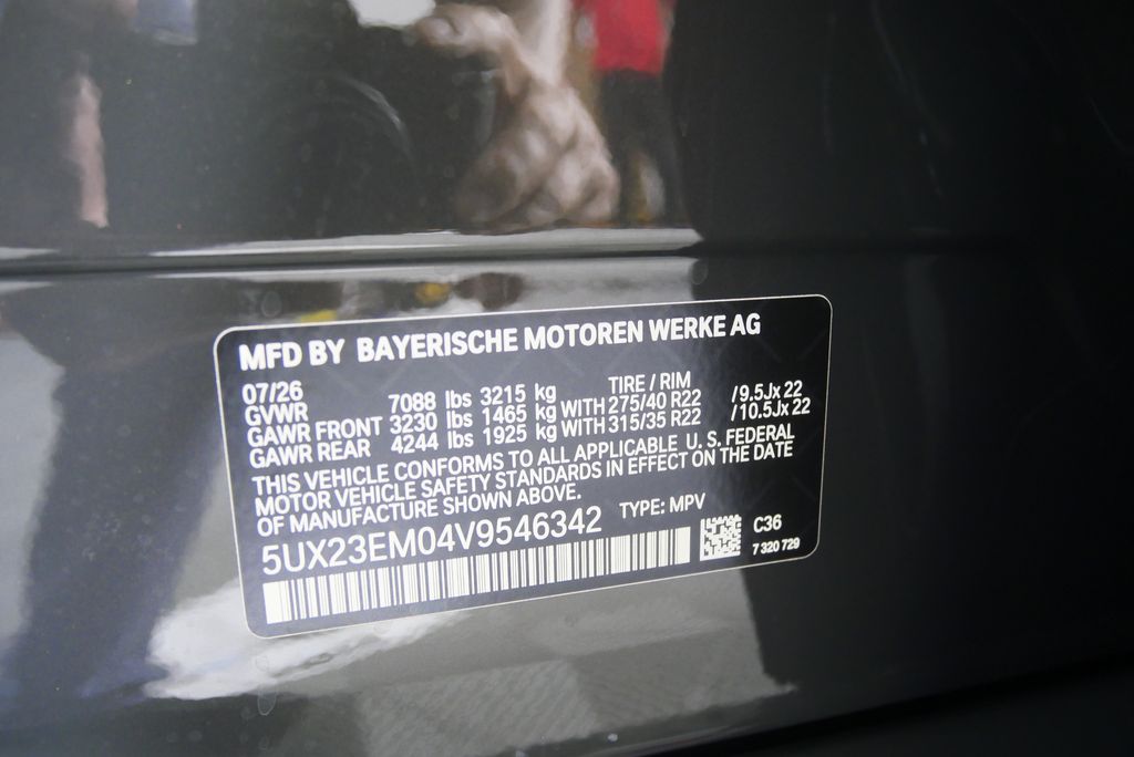 Thumbnail: 2027 BMW X7 - 26