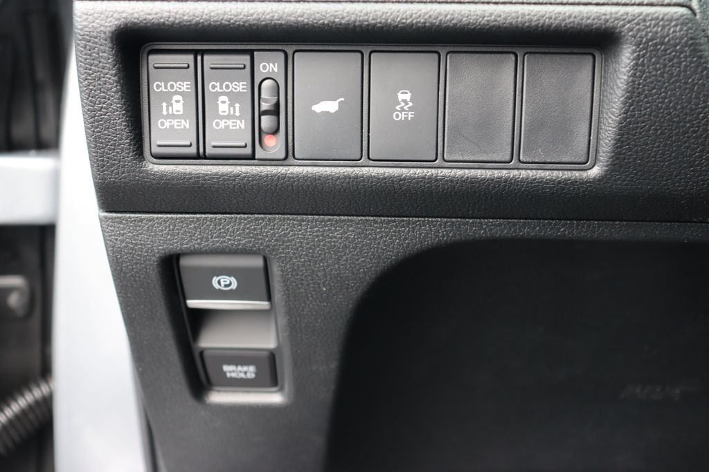 Thumbnail: 2026 Honda Odyssey - 29