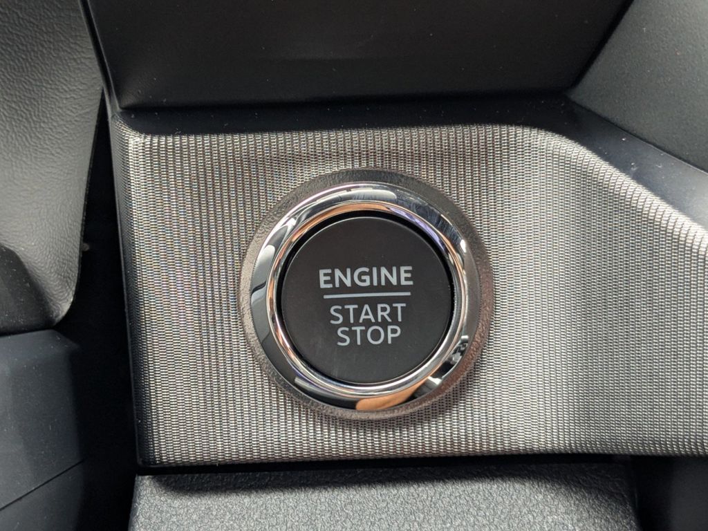 2025 Ford F-350 Super Duty Platinum