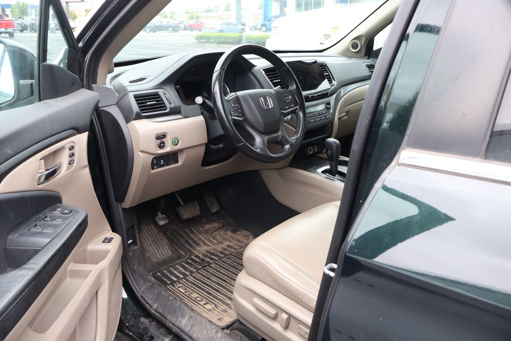 2020 Honda Pilot EX-L 11