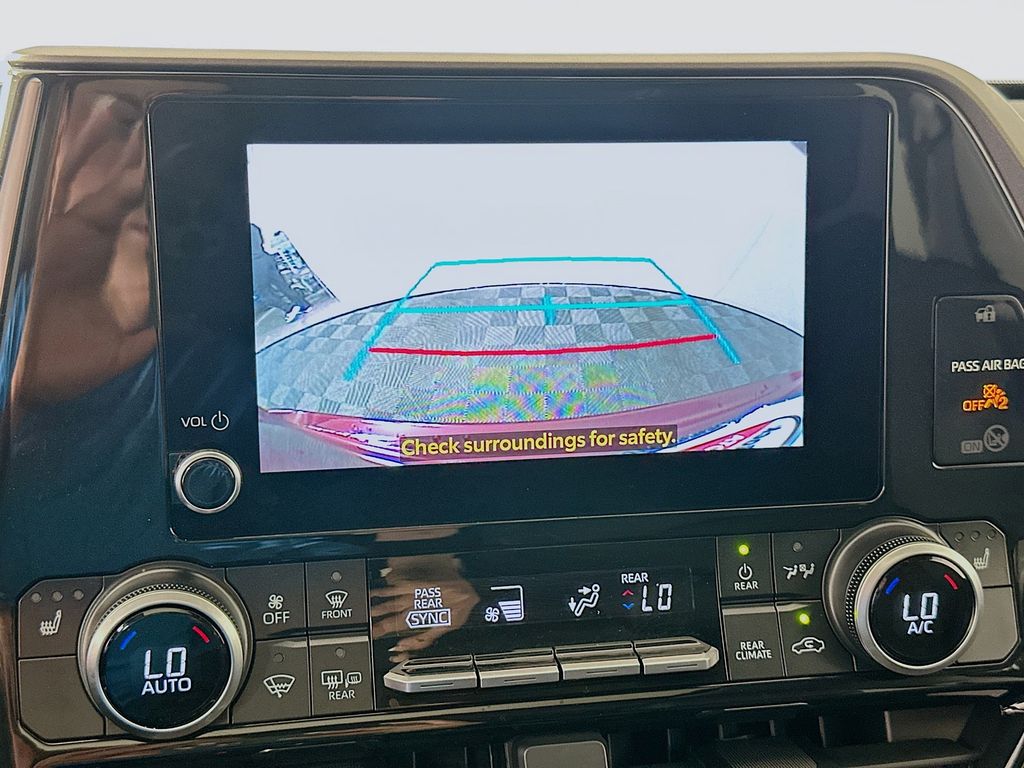 Thumbnail: 2026 Toyota Highlander - 14