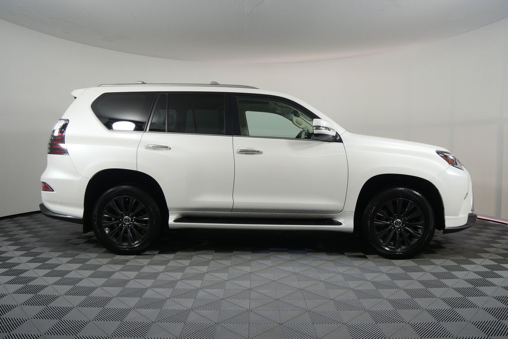2023 Lexus GX 460 2