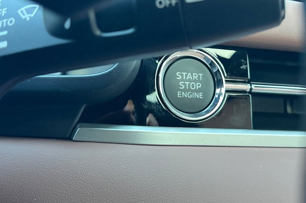 2026 Mitsubishi Outlander SEL - Photo 25