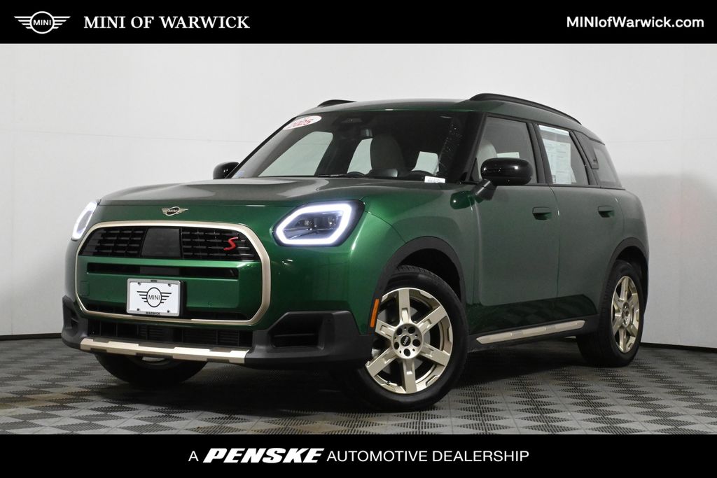 2025 MINI Cooper Countryman Base -
                Warwick, RI