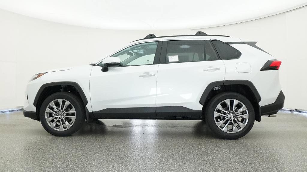 Thumbnail: 2025 Toyota RAV4 - 24