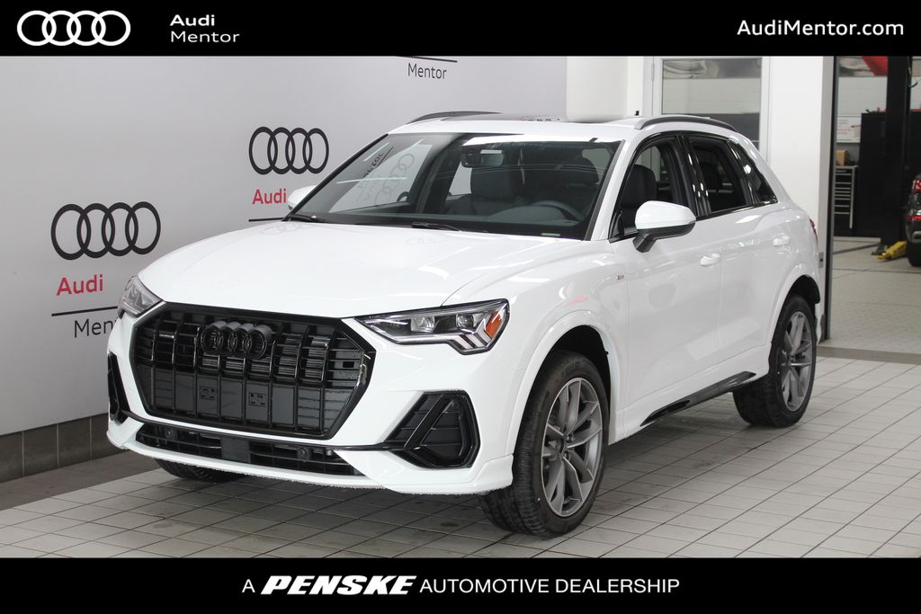 Thumbnail: 2025 Audi Q3 - 1