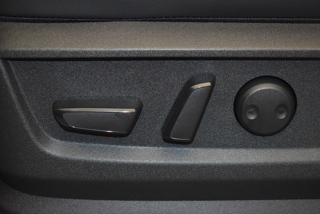 Thumbnail: 2025 Nissan Armada - 16