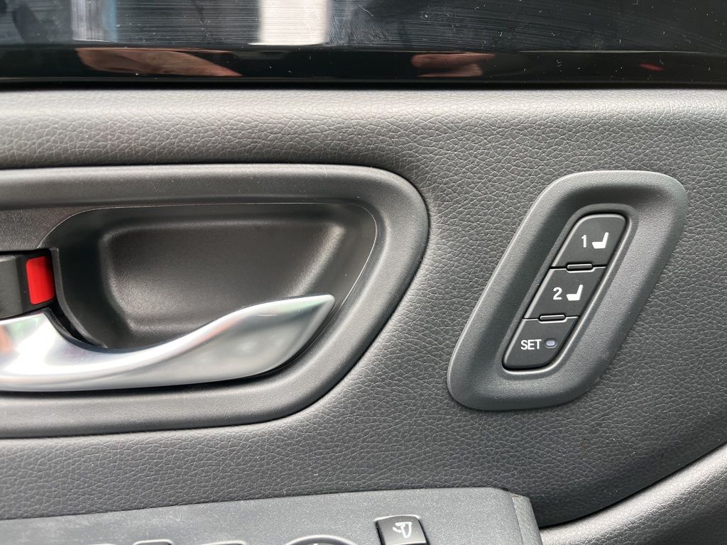 Thumbnail: 2025 Honda Pilot - 11