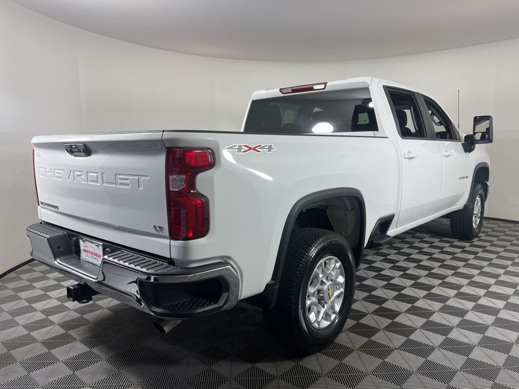 2024 Chevrolet Silverado 2500 LT 5