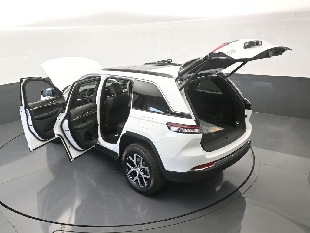 Used 2025 Bright White Clearcoat Jeep Limited image 61