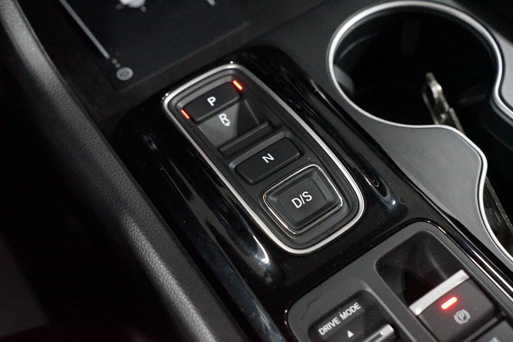 Thumbnail: 2023 Honda Pilot - 23