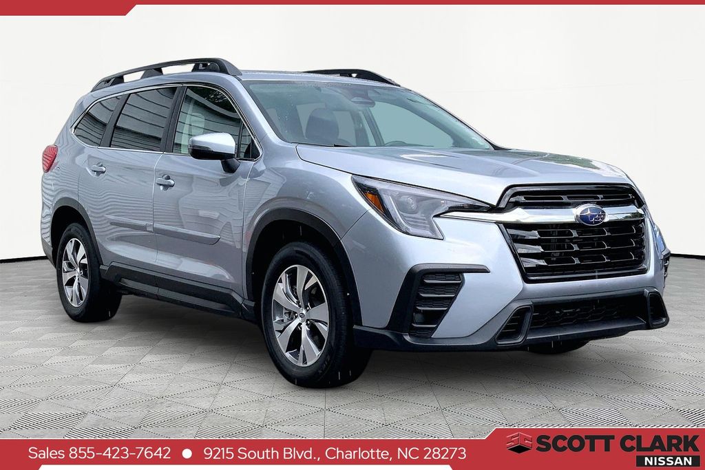 2023 Subaru Ascent Premium 7 Passenger's photo