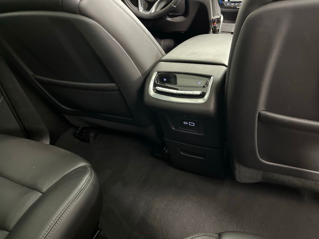 Thumbnail: 2020 Cadillac XT6 - 11