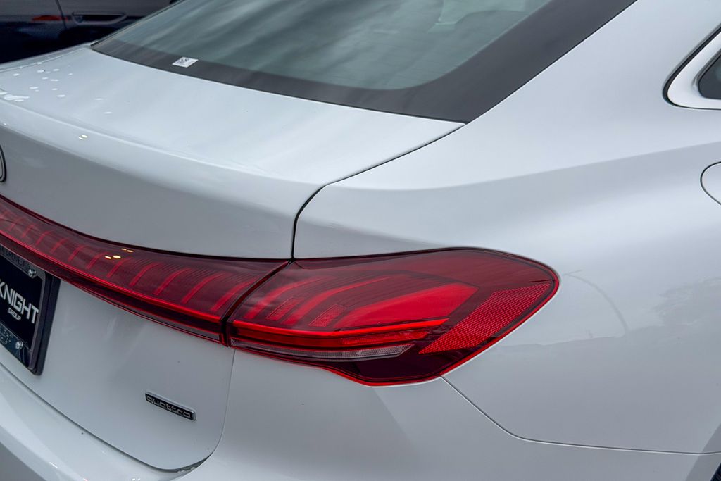 New 2025 White Audi 2.0T Premium image 7