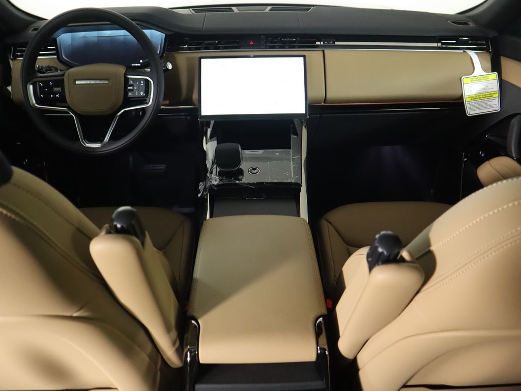Thumbnail: 2025 Land Rover Range Rover Sport - 14