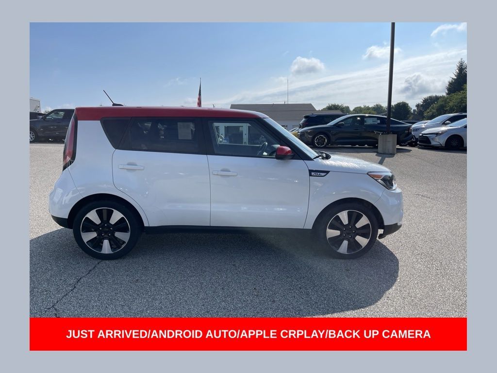 Clear White/Red Roof 2019 Kia Soul Wagon Front-Wheel Drive 6-Speed Automatic