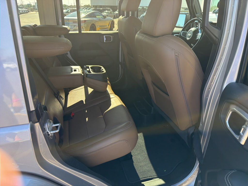 Thumbnail: 2021 Jeep Wrangler - 4