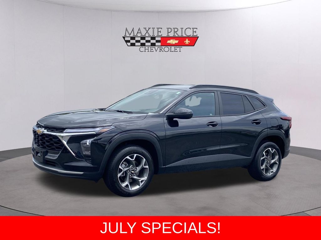 Used 2025 Chevrolet Trax SUV