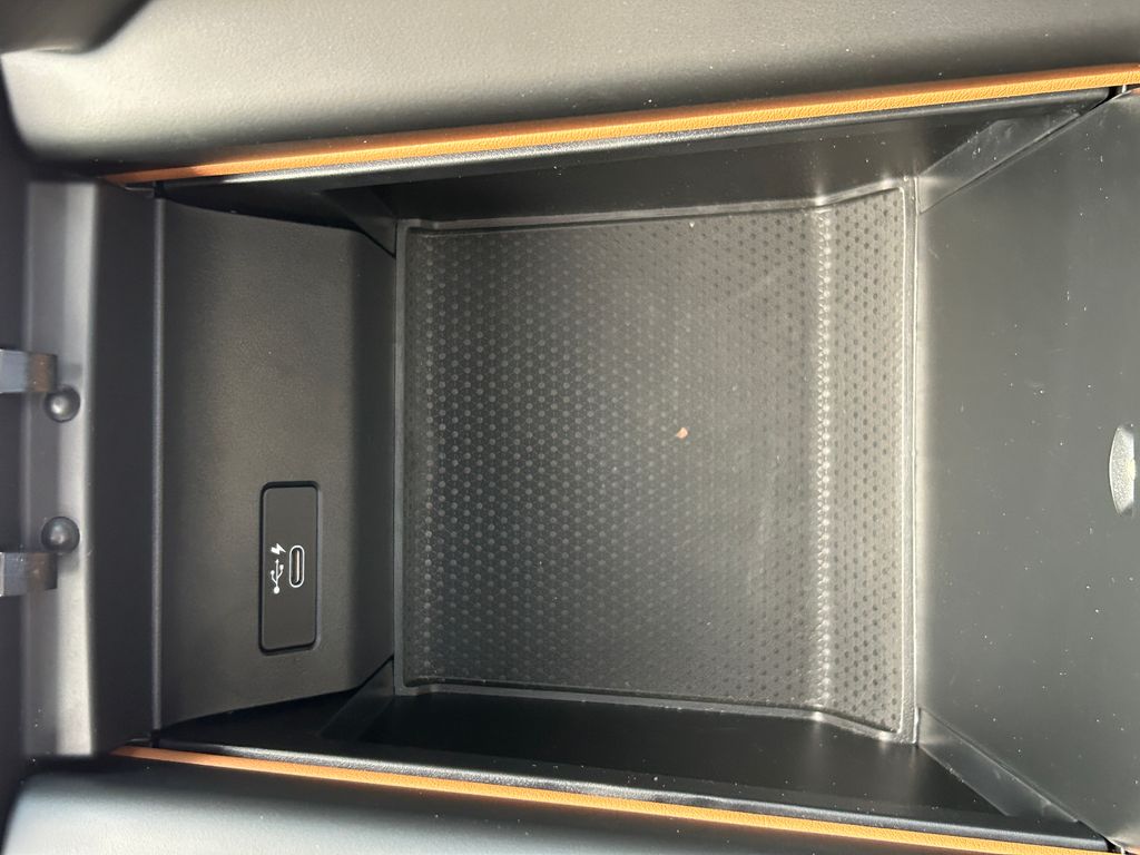 Thumbnail: 2023 BMW X5 - 28