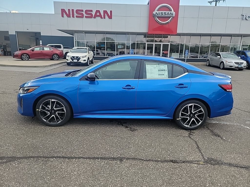 2024 Nissan Sentra SR 2