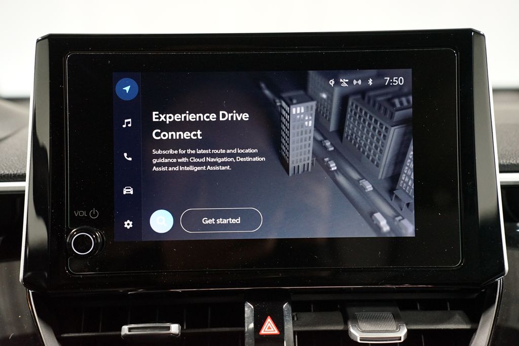 Thumbnail: 2025 Toyota Corolla Cross - 18