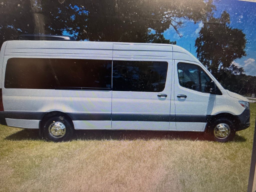 2025 Mercedes-Benz Sprinter Blanco Van Tracción trasera 9 velocidades Automática