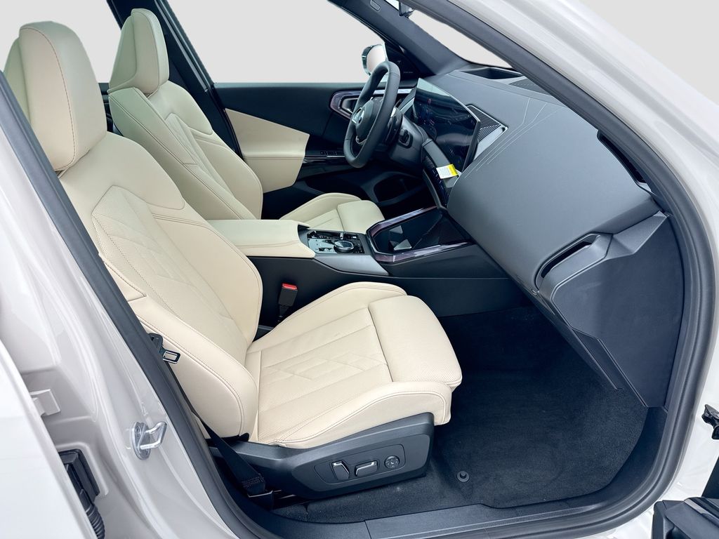 Thumbnail: 2026 BMW X3 - 19