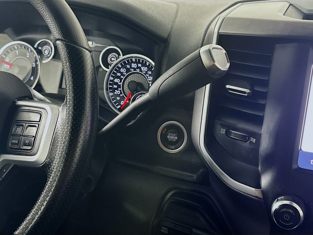 Used 2022 White Ram Big Horn image 16