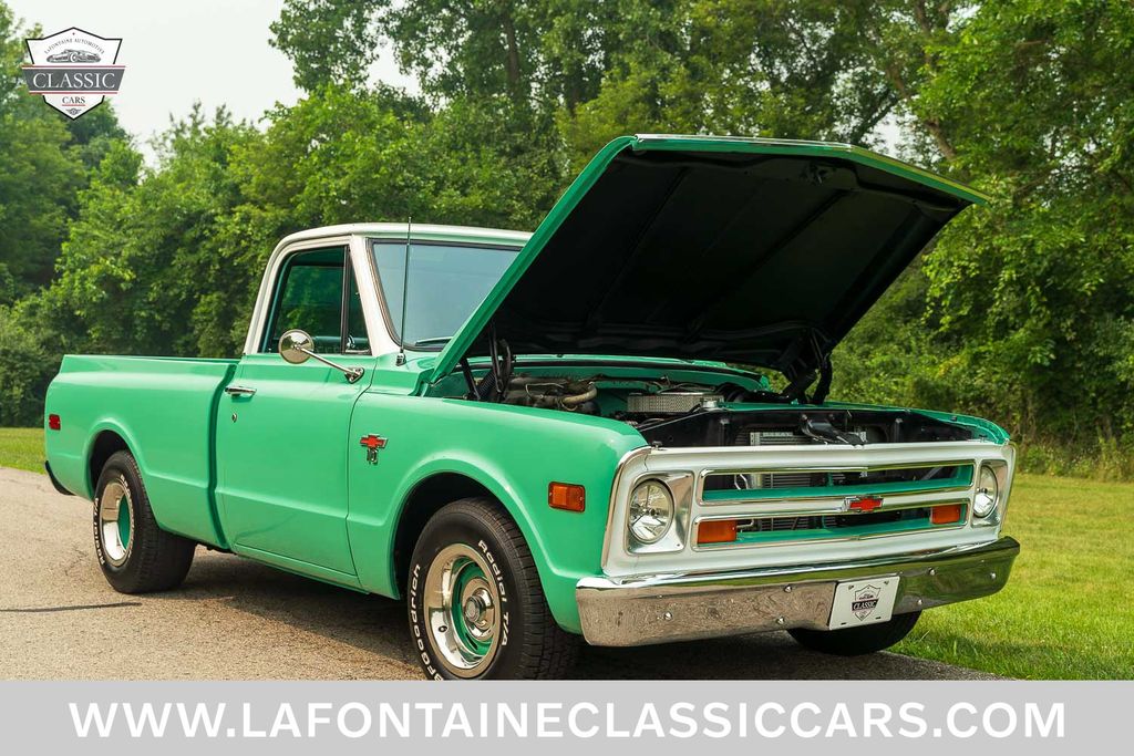 1968 Chevrolet C10 29