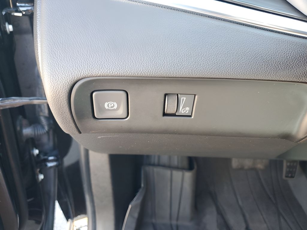 Used Car 2023 Buick Enclave  Essence For Sale Under $40,000 In Austin, Texas