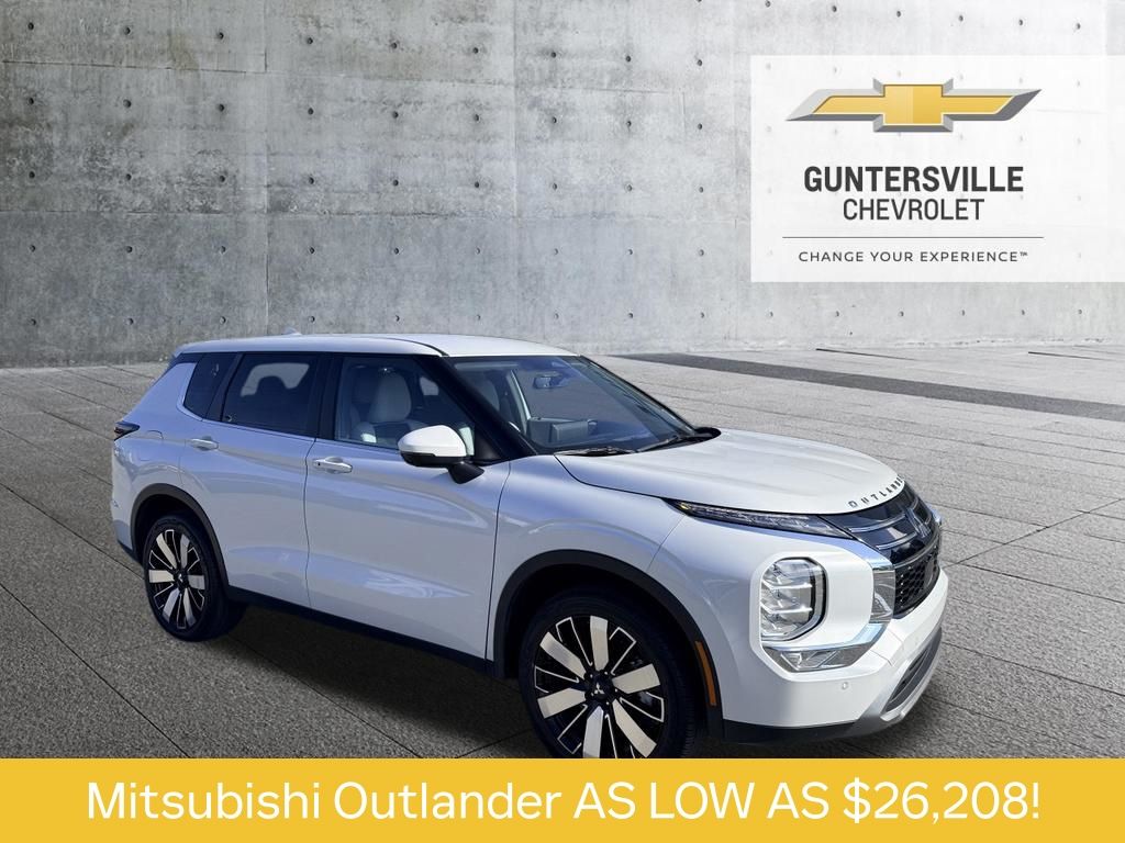 White Diamond 2025 Mitsubishi Outlander SUV / Crossover Front-Wheel Drive Continuously Variable Transmission