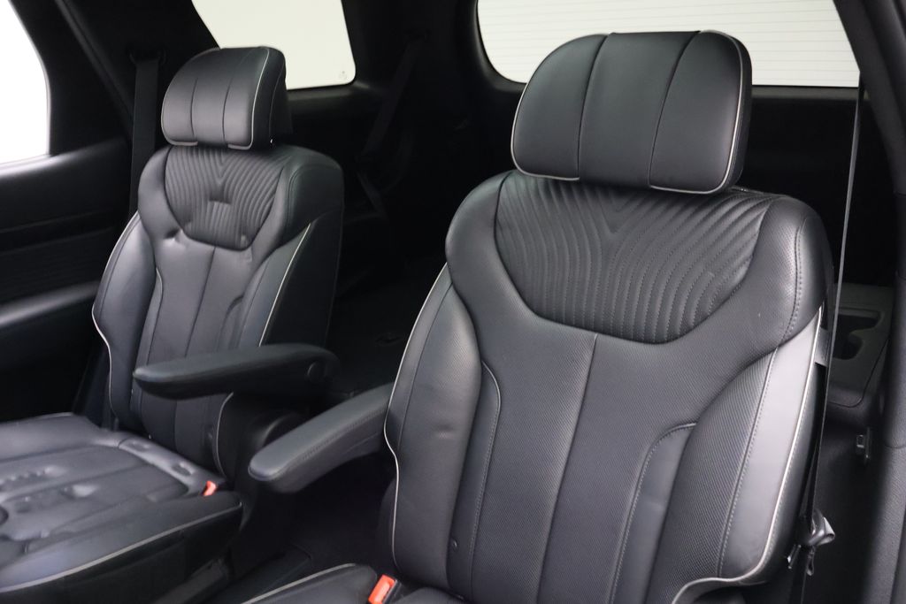 Thumbnail: 2023 Hyundai Palisade - 17