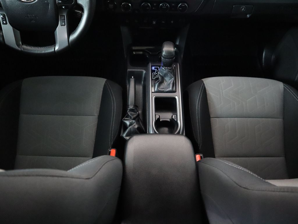 Thumbnail: 2023 Toyota Tacoma - 17