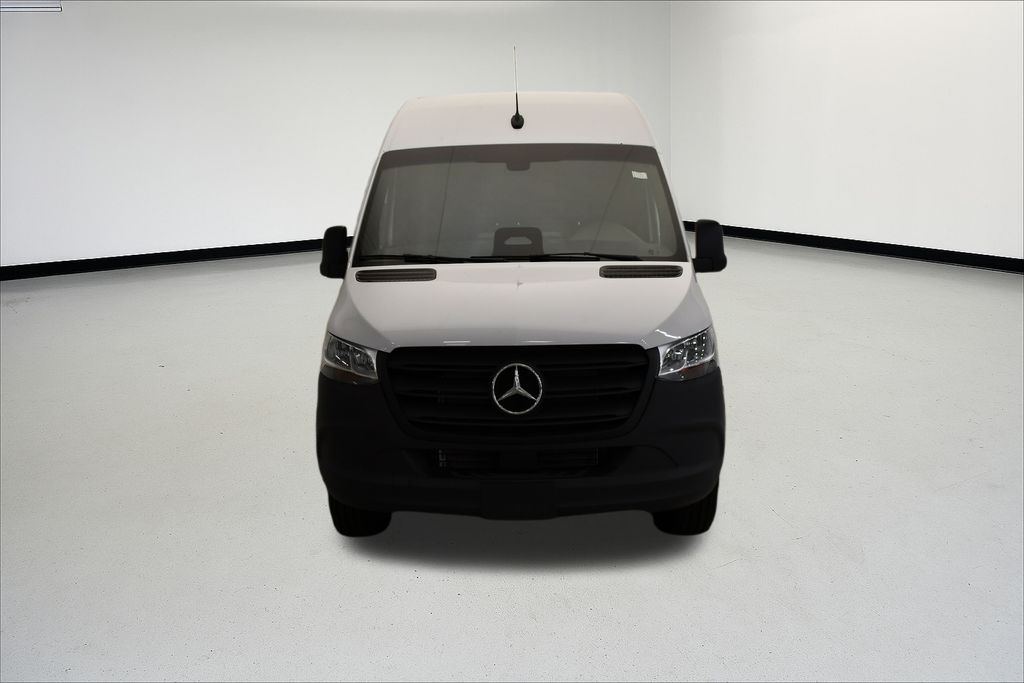 Thumbnail: 2026 Mercedes-Benz Sprinter - 2
