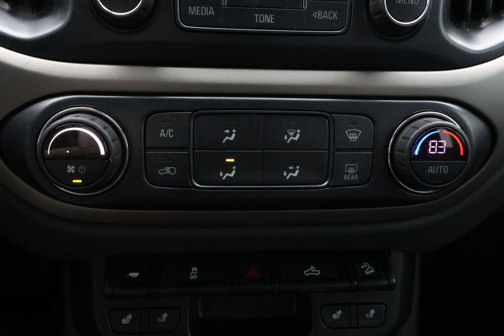 Thumbnail: 2018 Chevrolet Colorado - 26