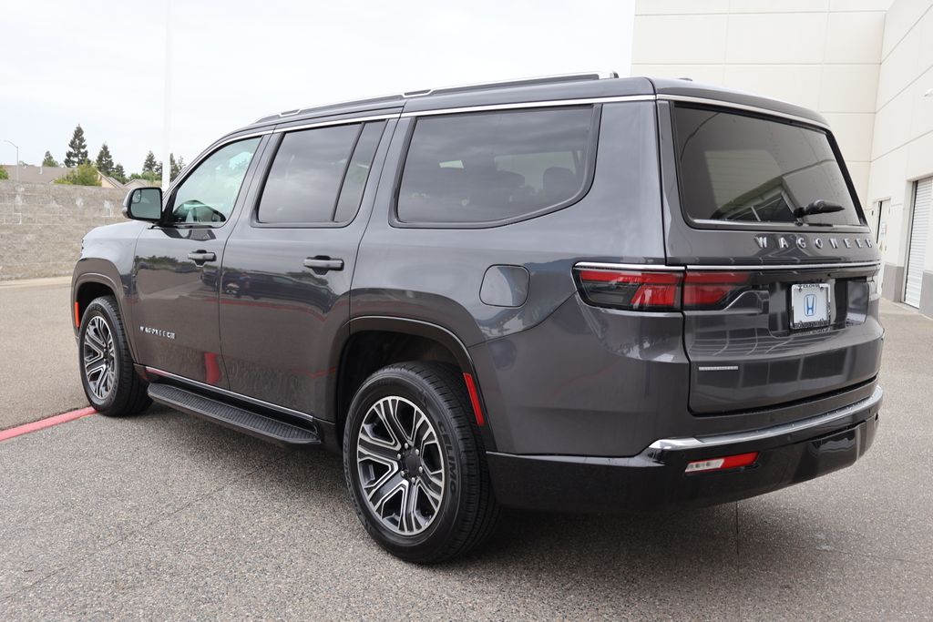 2022 Jeep Wagoneer Series III 7