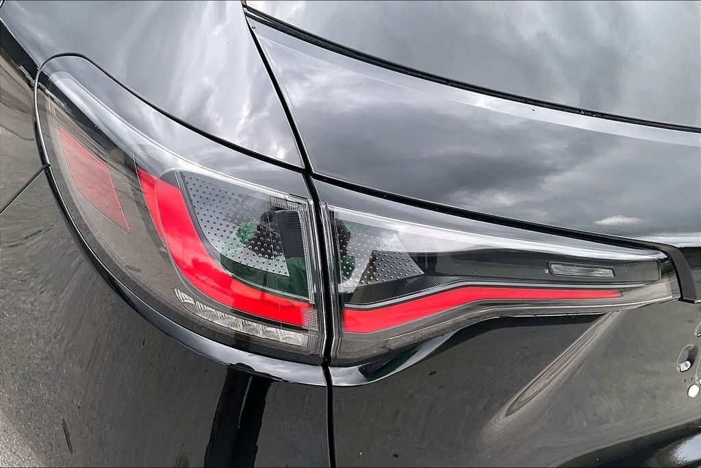 2025 Honda HR-V EX-L - Photo 22