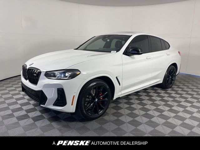 Thumbnail: 2024 BMW X4 - 1